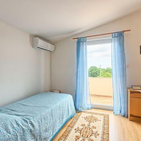 Haus Glavani Barban Екстериор снимка