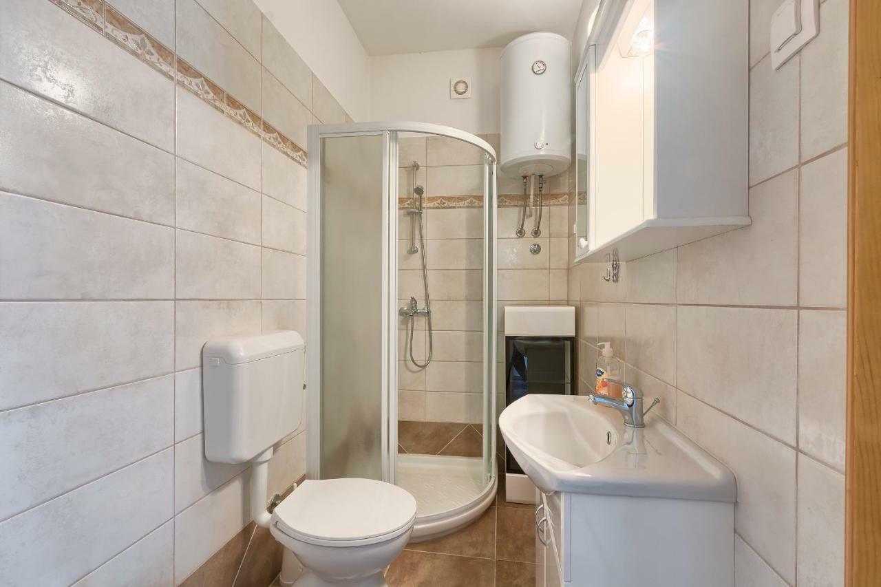 Haus Glavani Barban Екстериор снимка