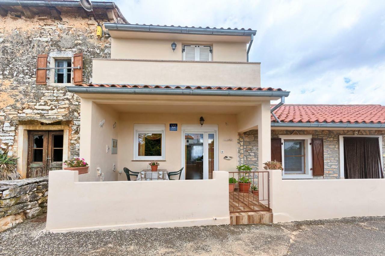 Haus Glavani Barban Екстериор снимка