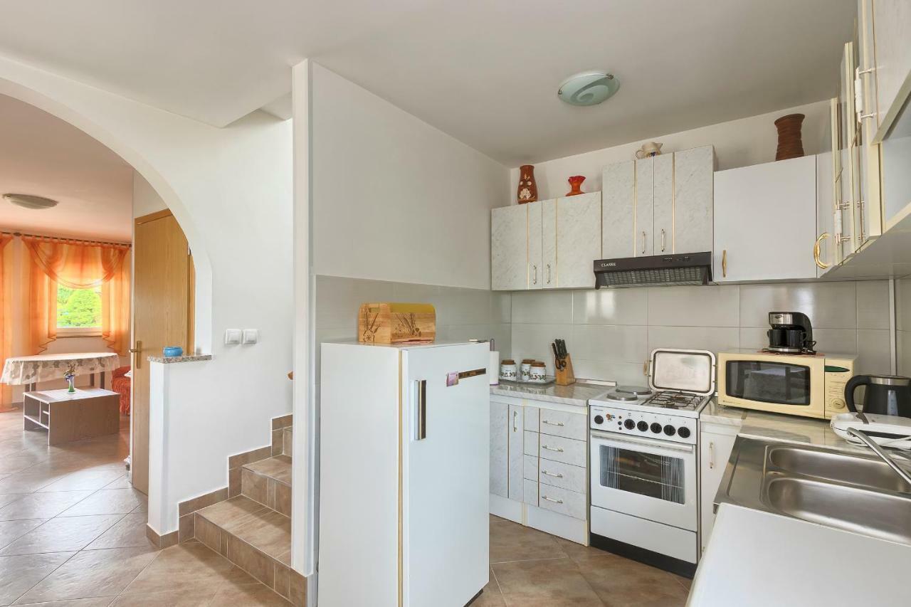 Haus Glavani Barban Екстериор снимка